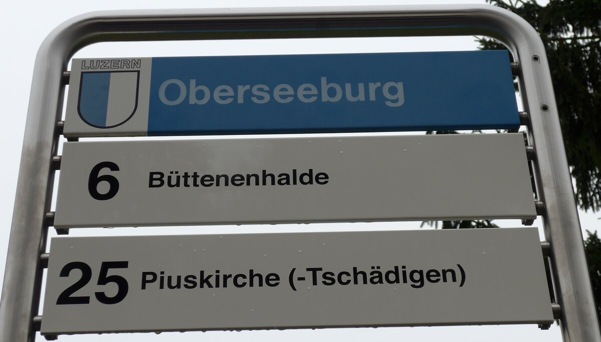 (148'992) - VBL-Haltestellenschild - Luzern, Oberseeburg - am 16. Februar 2014