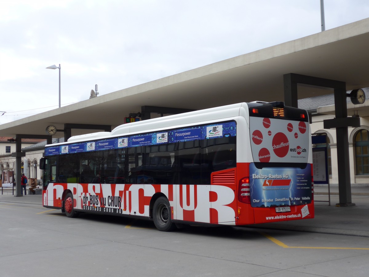 (149'131) - SBC Chur - Nr. 11/GR 97'511 - Mercedes am 1. Mrz 2014 beim Bahnhof Chur