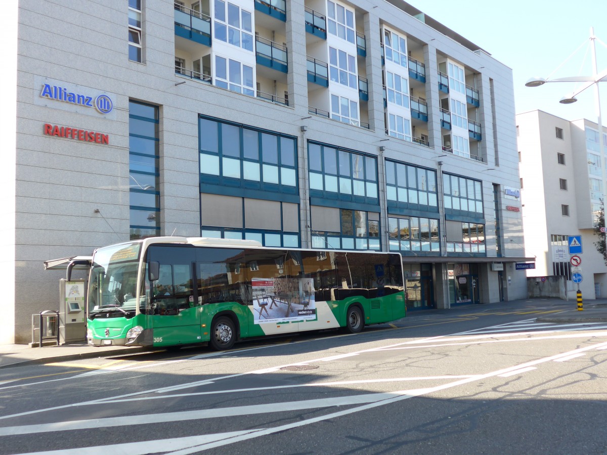 (149'246) - MBC Morges - Nr. 305/VD 176'923 - Mercedes am 9. Mrz 2014 beim Bahnhof Morges