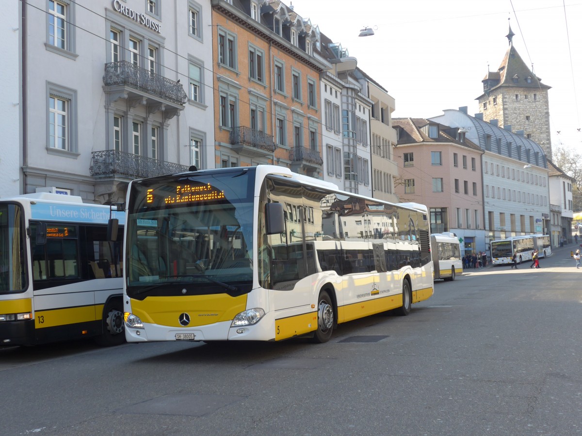 (149'408) - VBSH Schaffhausen - Nr. 5/SH 38'005 - Mercedes am 29. Mrz 2014 beim Bahnhof Schaffhausen