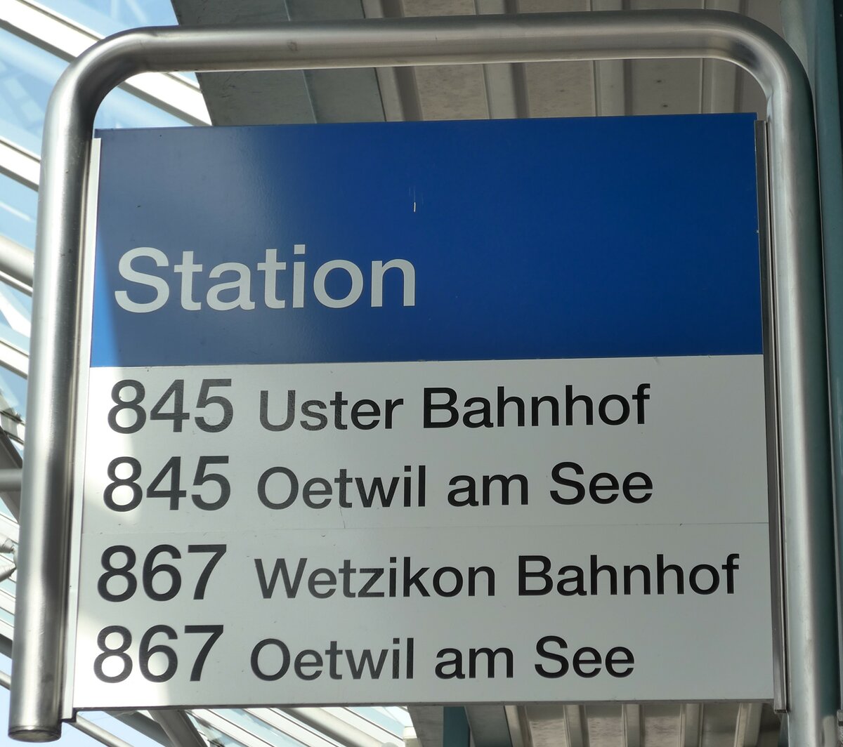 (149'526) - ZVV-Haltestellenschild - Grningen, Station - am 31. Mrz 2014