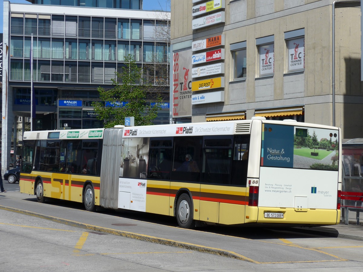 (149'669) - STI Thun - Nr. 88/BE 572'088 - MAN am 20. April 2014 beim Bahnhof Thun