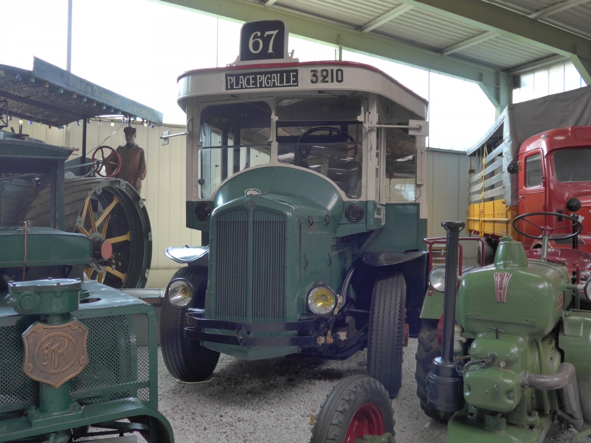 (149'915) - Aus Frankreich: RATP Paris - 3210 - Renault am 25. April 2014 in Sinsheim, Museum