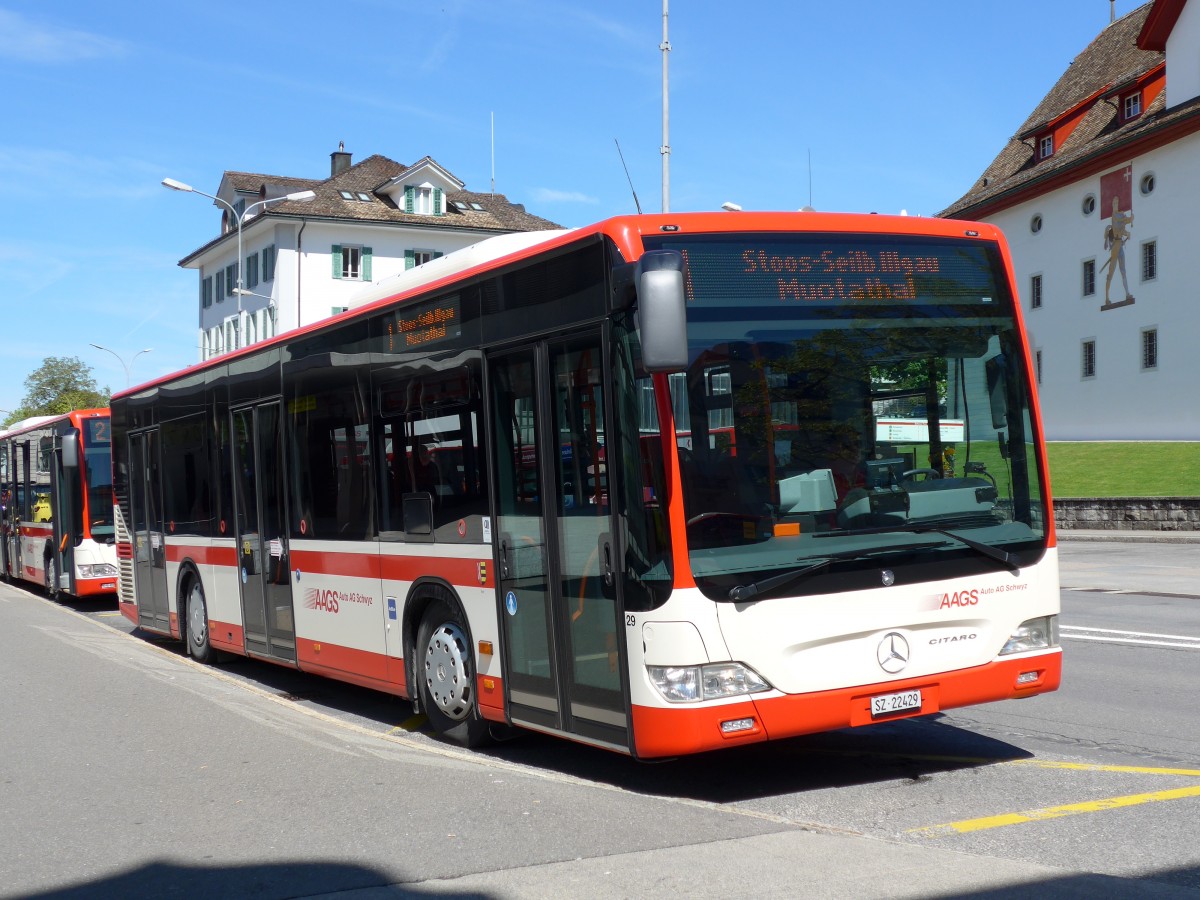 (150'570) - AAGS Schwyz - Nr. 29/SZ 22'429 - Mercedes am 10. Mai 2014 in Schwyz, Post