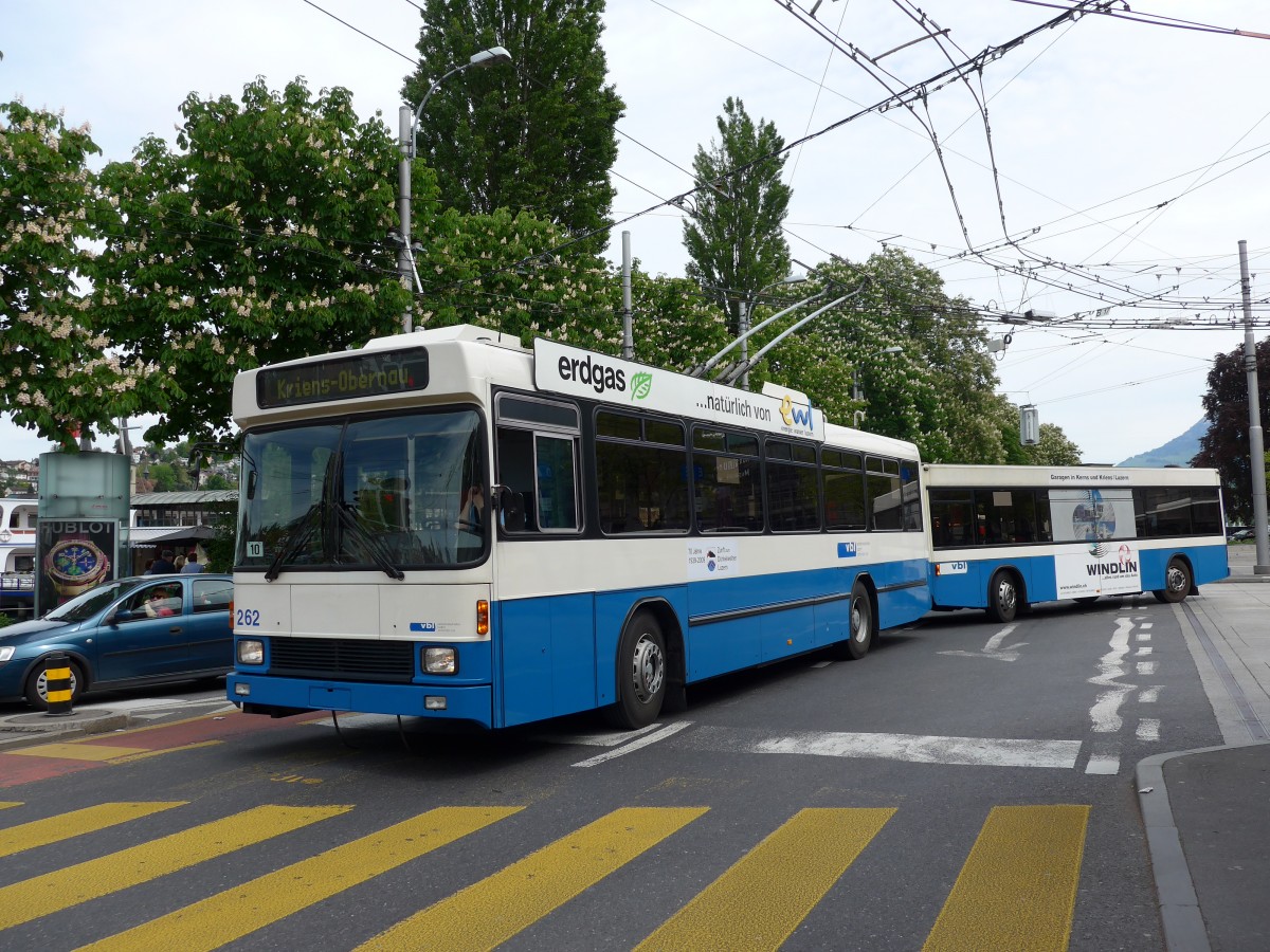 (150'590) - VBL Luzern - Nr. 262 - NAW/R&J-Hess Trolleybus am 10. Mai 2014 beim Bahnhof Luzern