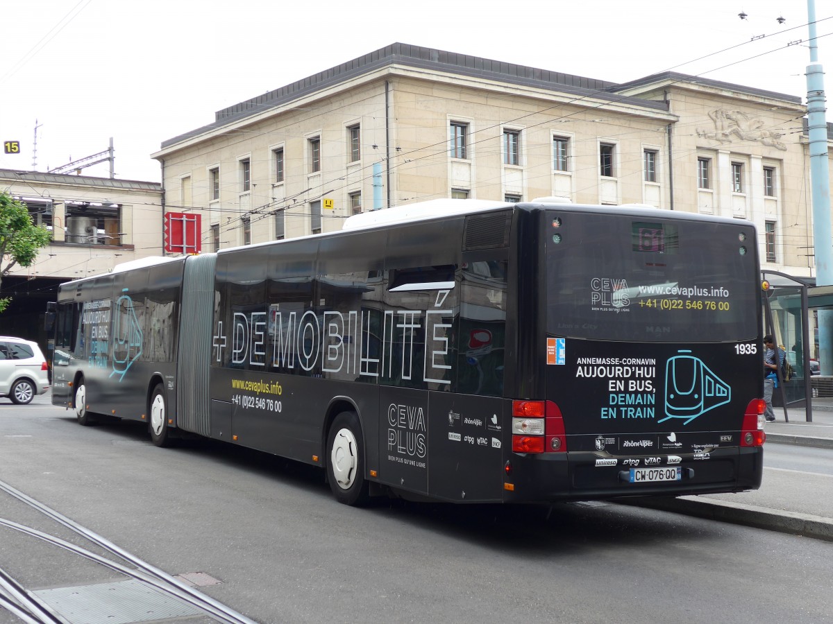 (150'770) - Aus Frankreich: TAC Annemasse - Nr. 1935/CW 076 QQ - MAN am 26. Mai 2014 beim Bahnhof Genve