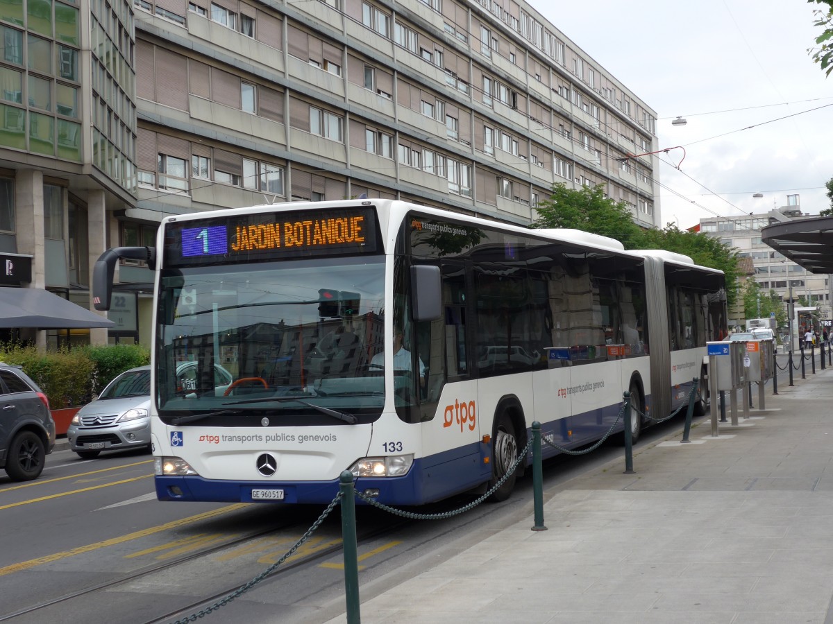 (150'815) - TPG Genve - Nr. 133/GE 960'517 - Mercedes am 26. Mai 2014 in Genve, Place des Vingt-Deux-Cantons