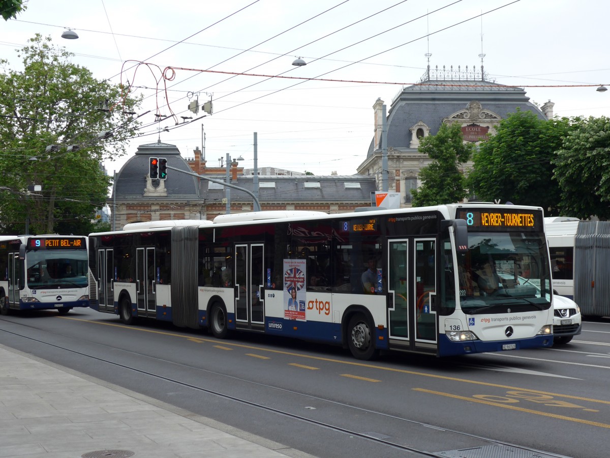 (150'825) - TPG Genve - Nr. 136/GE 960'520 - Mercedes am 26. Mai 2014 in Genve, Place des Vingt-Deux-Cantons