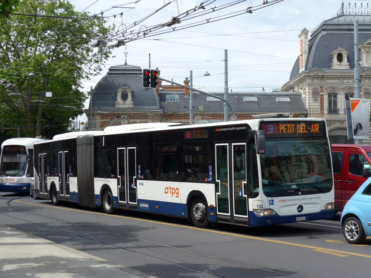 (150'873) - TPG Genve - Nr. 152/GE 960'536 - Mercedes am 26. Mai 2014 in Genve, Place des Vingt-Deux-Cantons