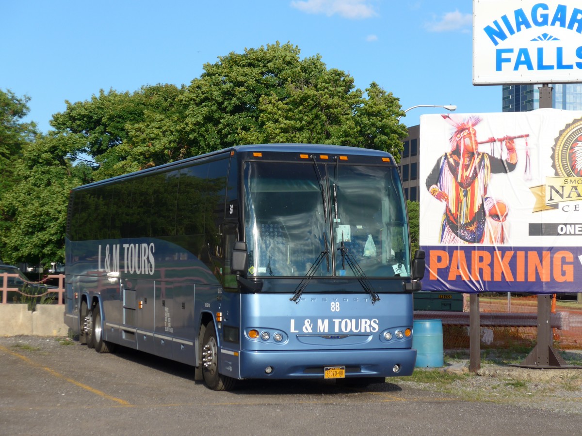 (152'807) - L&M Tours, Brooklyn - Nr. 88/25'070 BB - Prevost am 15. Juli 2014 in Niagara Falls