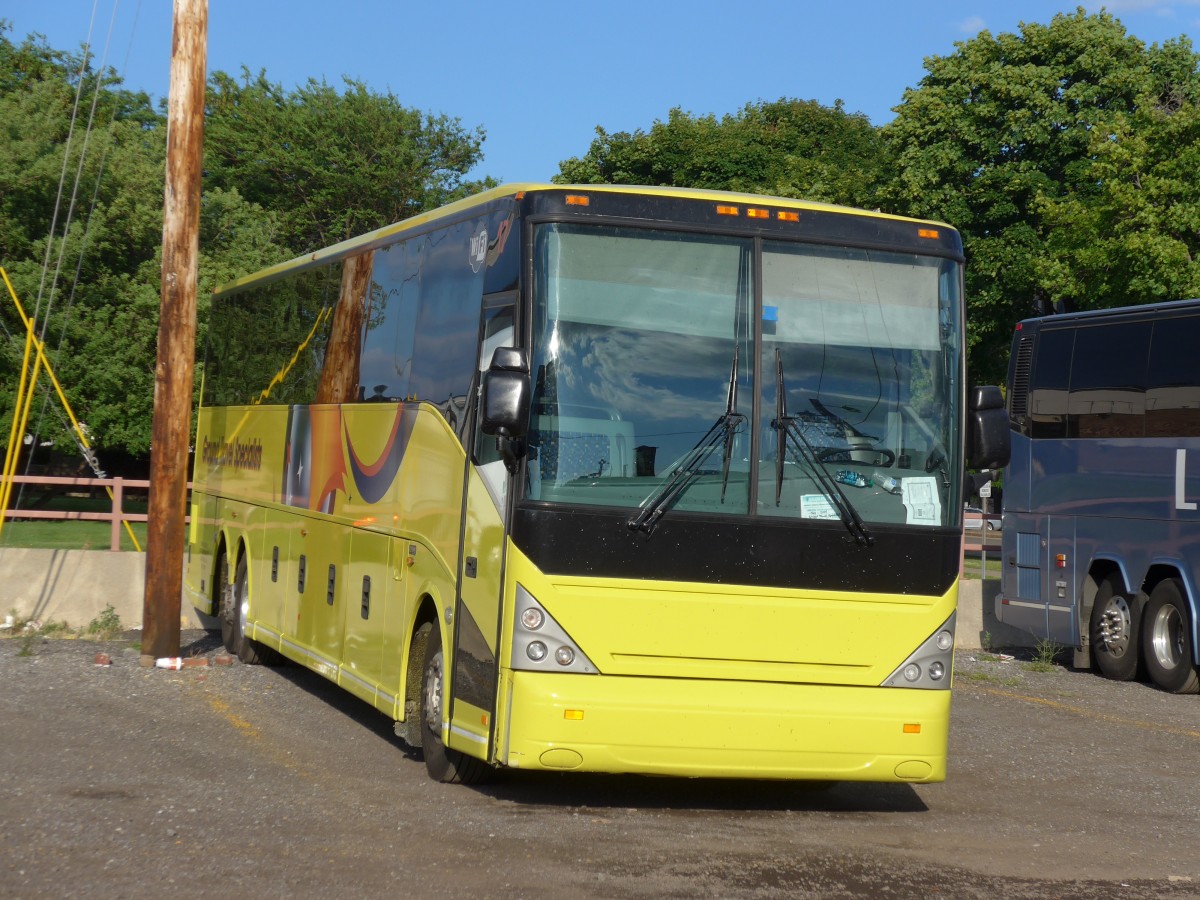 (152'808) - Ground Travel, Lincoln Park - Nr. 17/GTSMC17 - Van Hool am 15. Juli 2014 in Niagara Falls