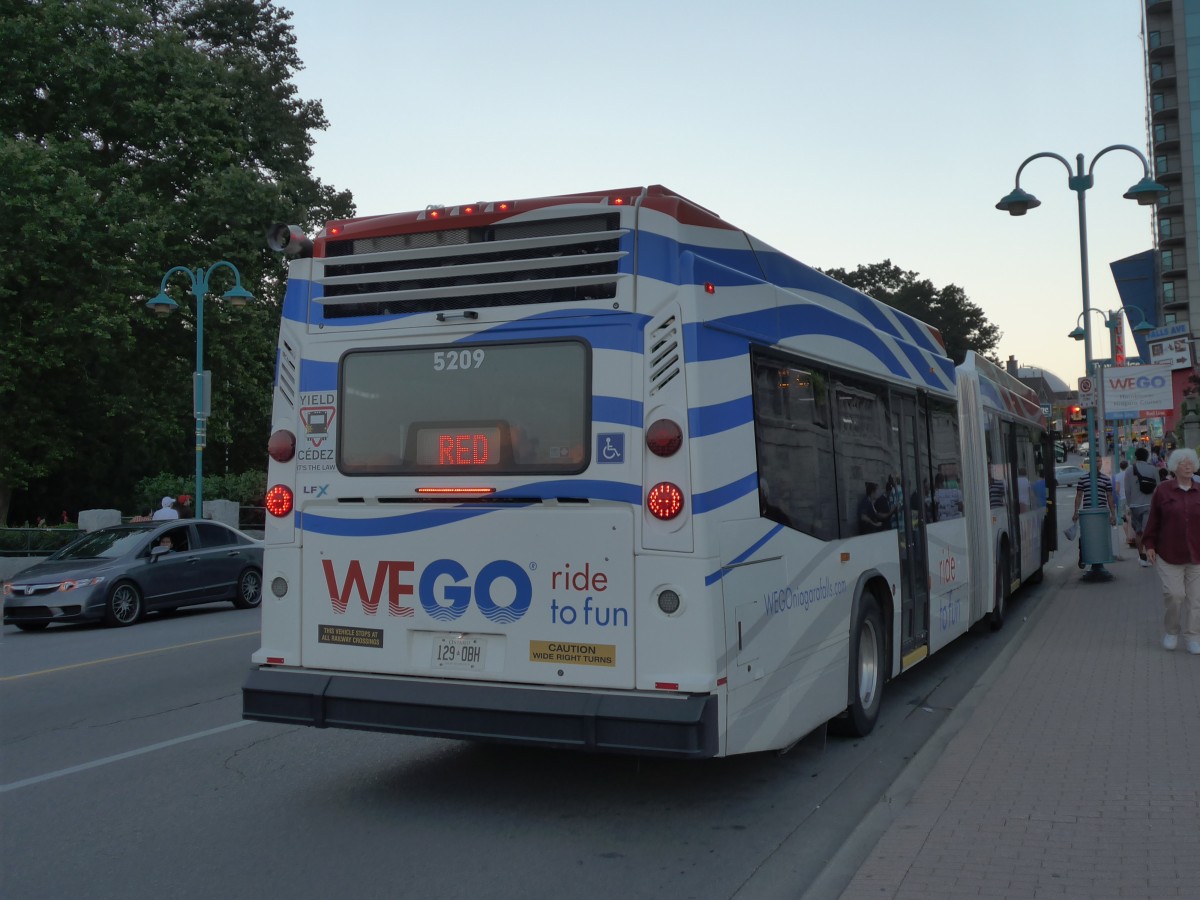 (152'895) - WEGO Niagara Falls - Nr. 5209/129 0BH - Nova Bus am 15. Juli 2014 in Clifton Hill, Niagara Falls