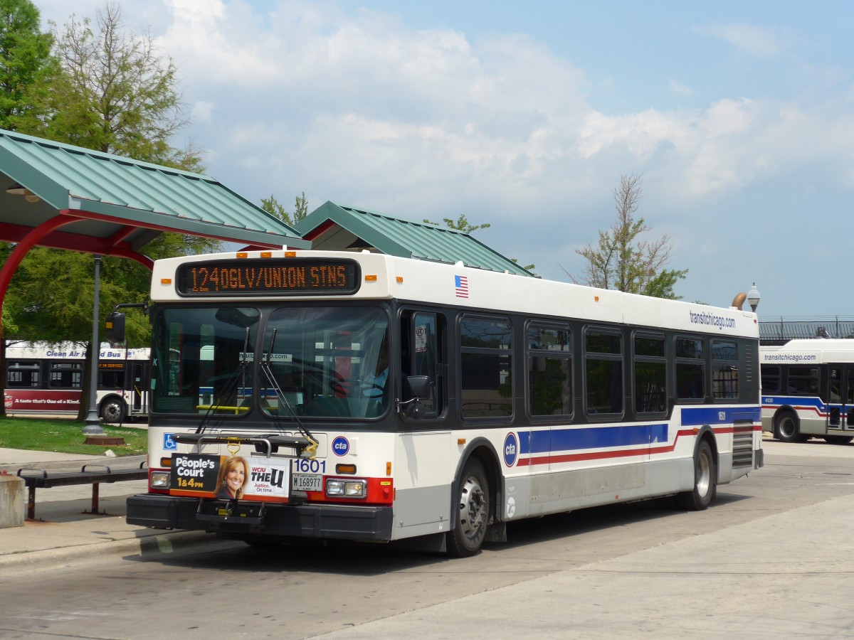 (153'112) - CTA Chicago - Nr. 1601/M 168'977 - New Flyer am 18. Juli 2014 in Chicago, Navy Pier