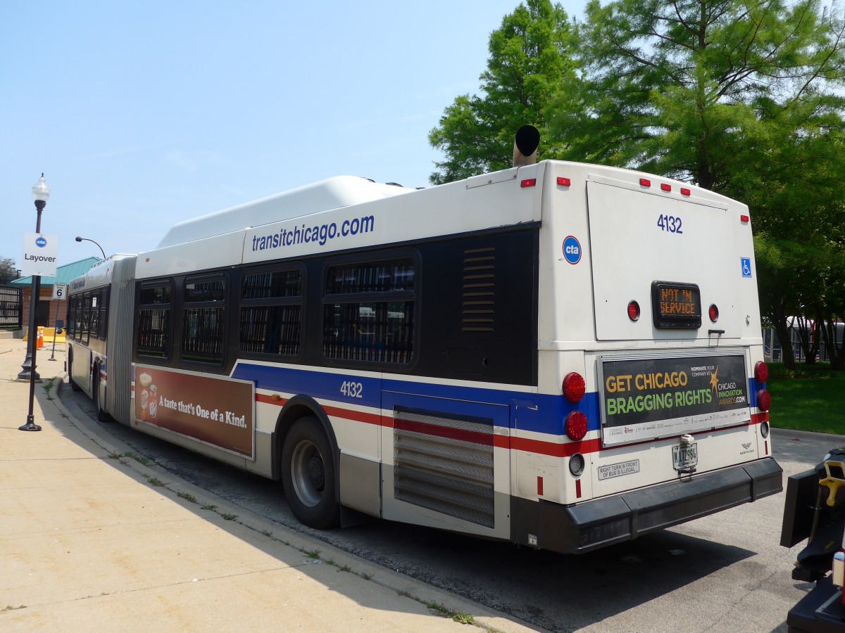 (153'194) - CTA Chicago - Nr. 4132/M 172'984 - New Flyer am 18. Juli 2014 in Chicago, Navy Pier