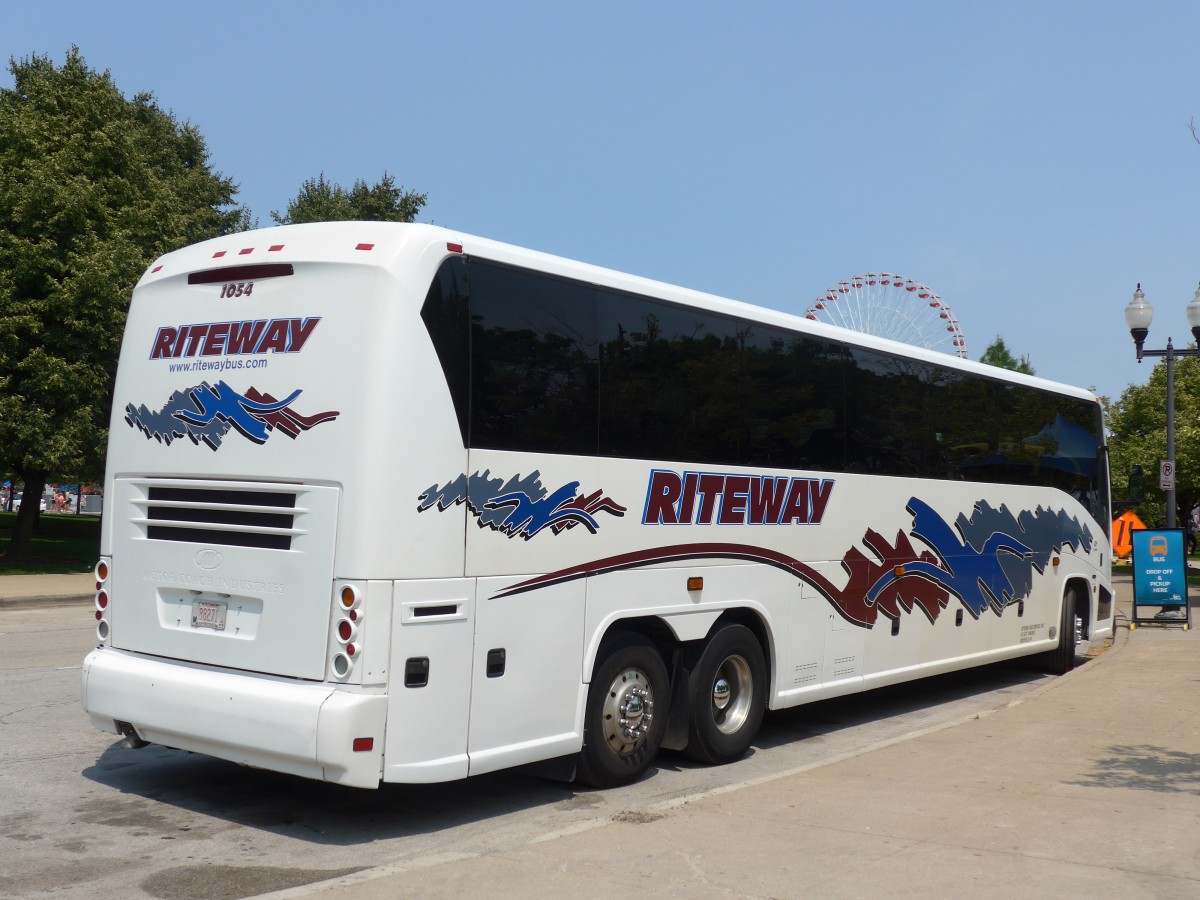 (153'216) - Riteway, Richfield - Nr. 1054/88'271 - MCI am 18. Juli 2014 in Chicago, Navy Pier