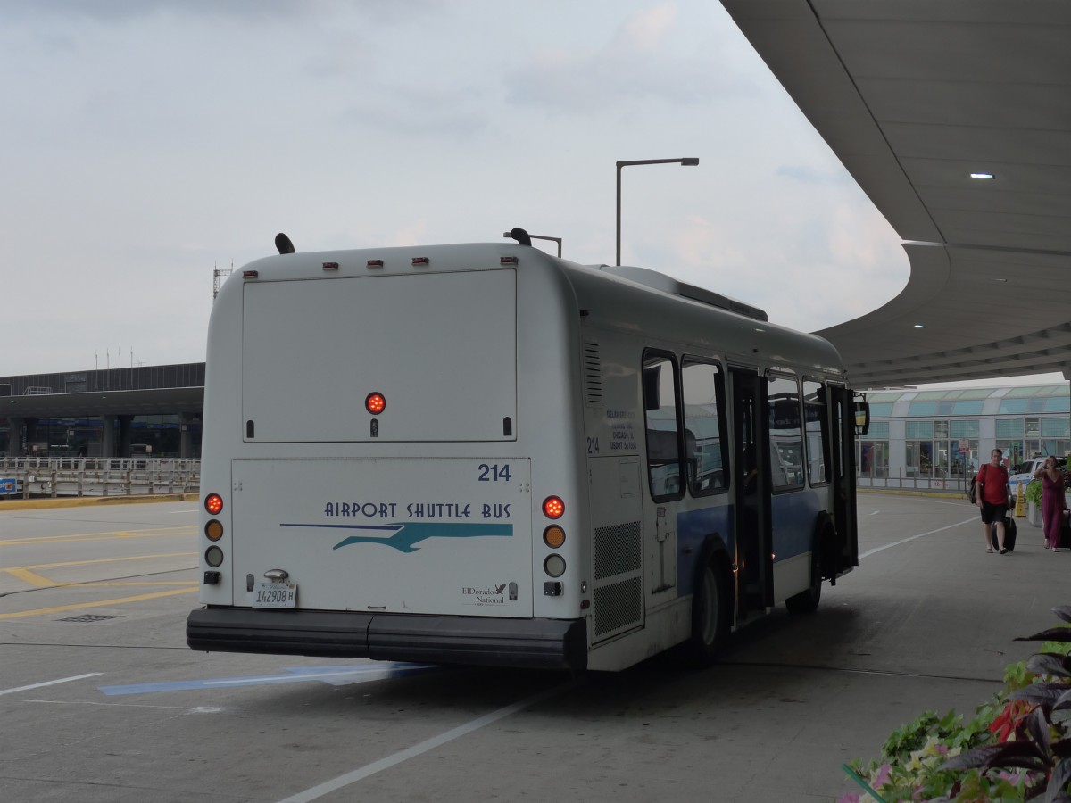 (153'277) - Delaware, Chicago - Nr. 214/142'908 H - ElDorado National am 19. Juli 2014 in Chicago, Airport O'Hare