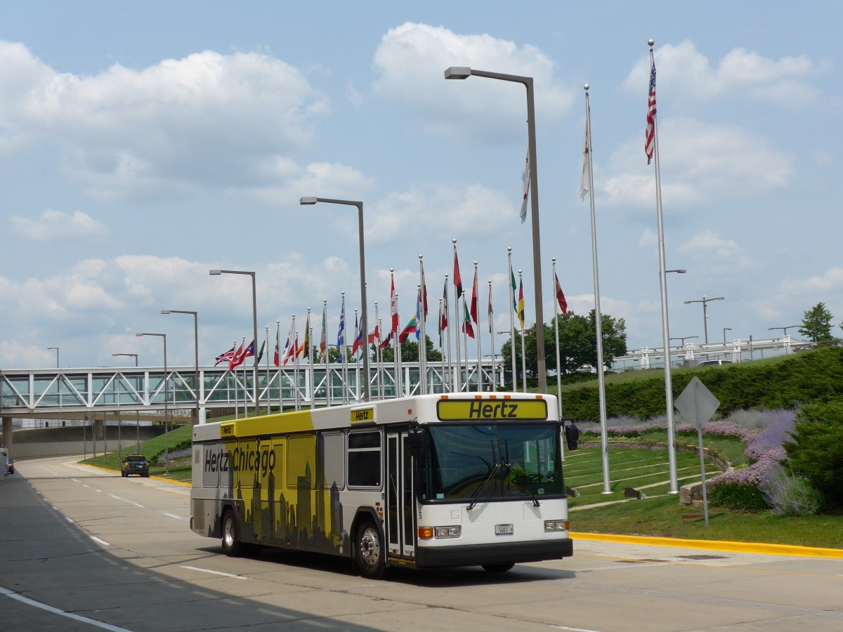 (153'399) - Hertz, Chicago - Nr. 5/5403 N - Gillig am 20. Juli 2014 in Chicago, Airport O'Hare