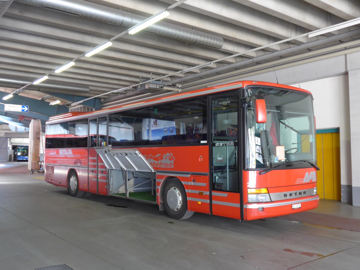 (153'514) - AFA Adelboden - Nr. 22/BE 26'708 - Setra (ex Nr. 8) am 1. August 2014 im Autobahnhof Adelboden