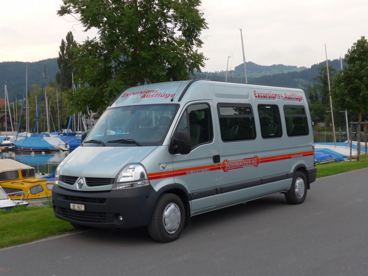 (153'681) - Schumacher, Gampelen - BE 947 - Renault am 6. August 2014 in Thun, Strandbad