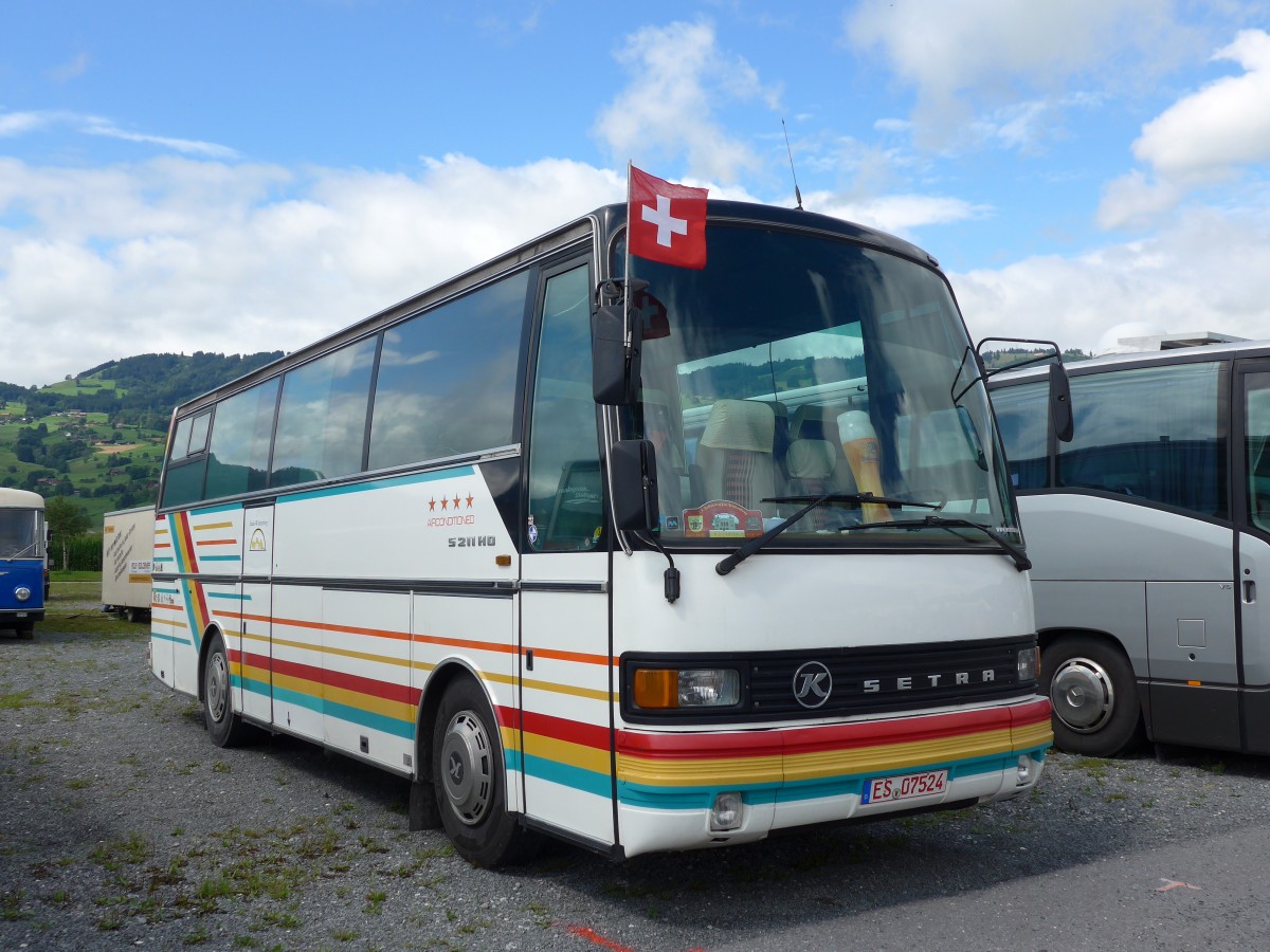 (153'789) - Aus Deutschland: ??? - ES 07'524 - Setra am 16. August 2014 in Altsttten, Allmendplatz