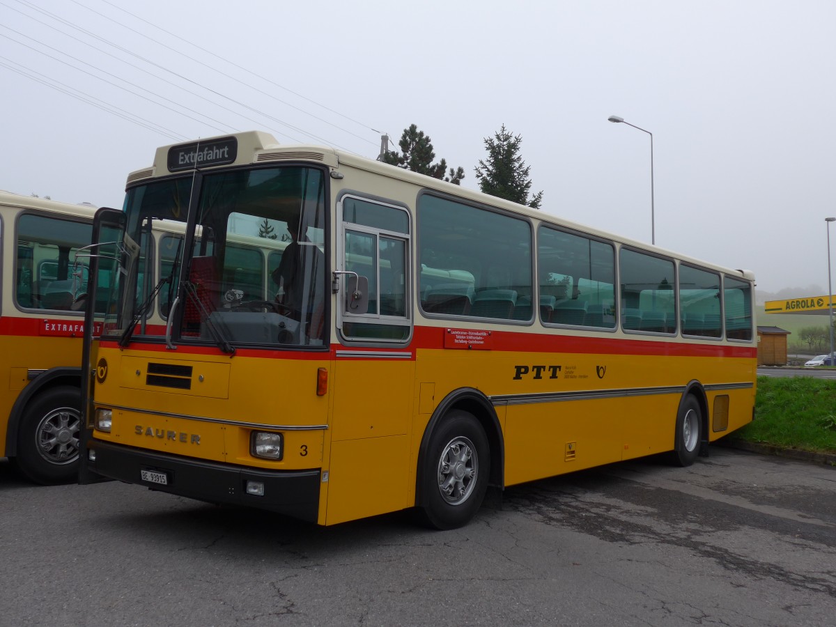 (155'622) - Kolb, Matten - Nr. 3/BE 93'915 - Saurer/R&J (ex Schmocker, Stechelberg Nr. 3; ex Nr. 1; ex Gertsch, Stechelberg Nr. 1) am 12. Oktober 2014 in Kssnacht, Rest. Frohsinn