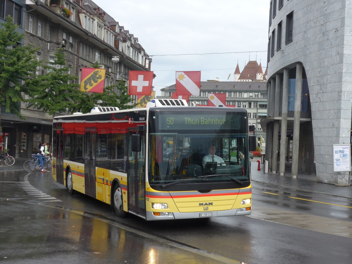 (155'707) - STI Thun - Nr. 115/BE 700'115 - MAN am 13. Oktober 2014 beim Bahnhof Thun