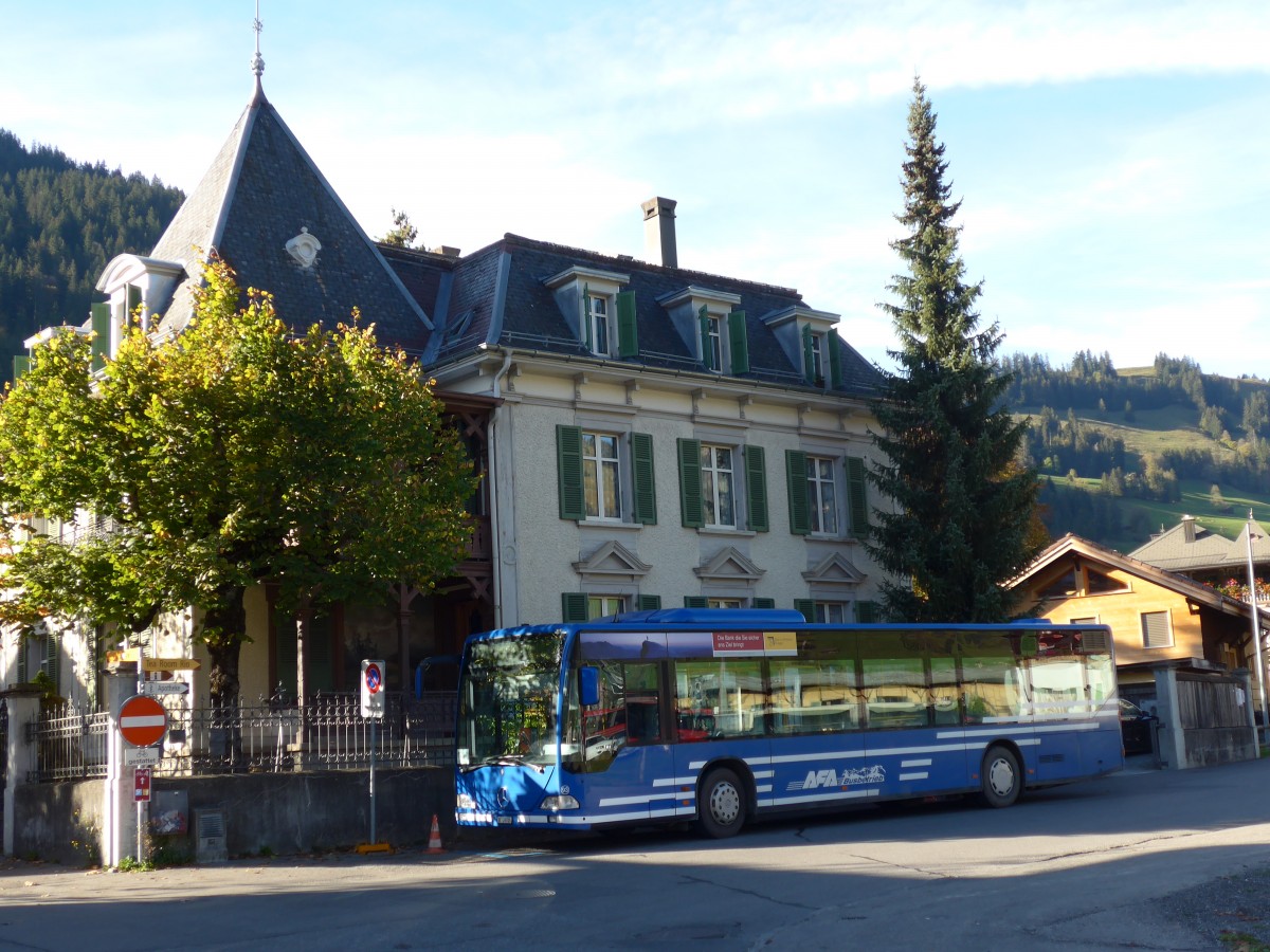 (155'867) - AFA Adelboden - Nr. 93/BE 26'705 - Mercedes (ex Nr. 5) am 19. Oktober 2014 beim Bahnhof Zweisimmen