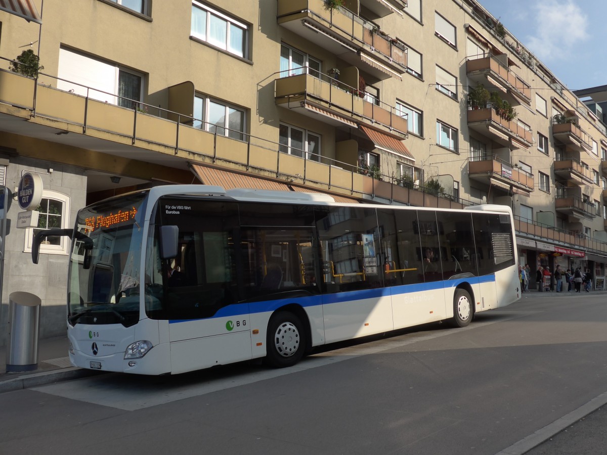 (156'283) - Welti-Furrer, Zrich - Nr. 89/ZH 661'189 - Mercedes am 28. Oktober 2014 beim Bahnhof Zrich-Oerlikon