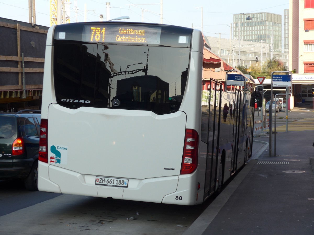 (156'292) - Welti-Furrer, Zrich - Nr. 88/ZH 661'188 - Mercedes am 28. Oktober 2014 beim Bahnhof Zrich-Oerlikon