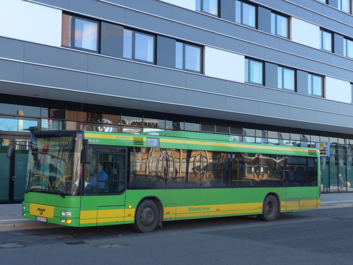 (156'578) - KVG Braunschweig - Nr. 319/HE-KV 1011 - MAN am 17. November 2014 beim Hauptbahnhof Wolfsburg
