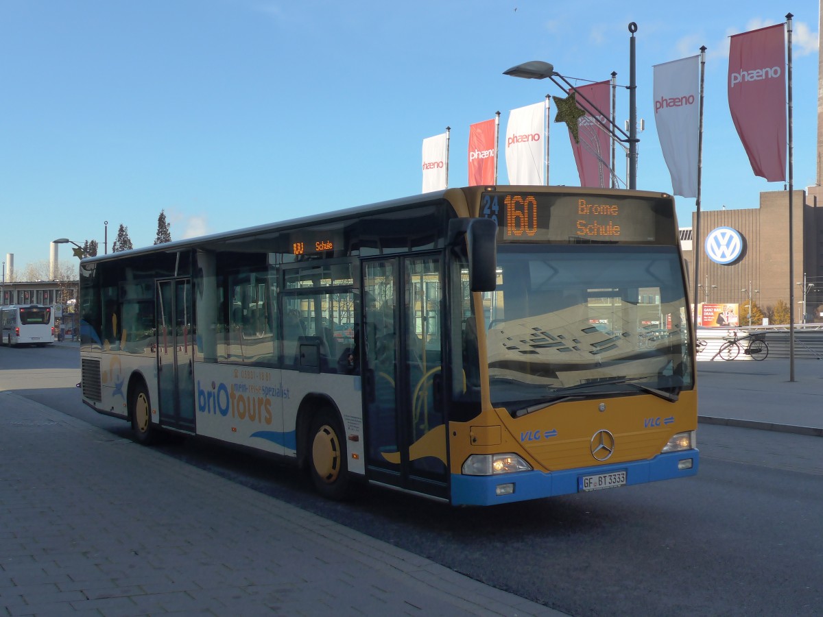 (156'583) - Briotours, Wittingen - Nr. 2410/GF-BT 3333 - Mercedes am 17. November 2014 beim Hauptbahnhof Wolfsburg