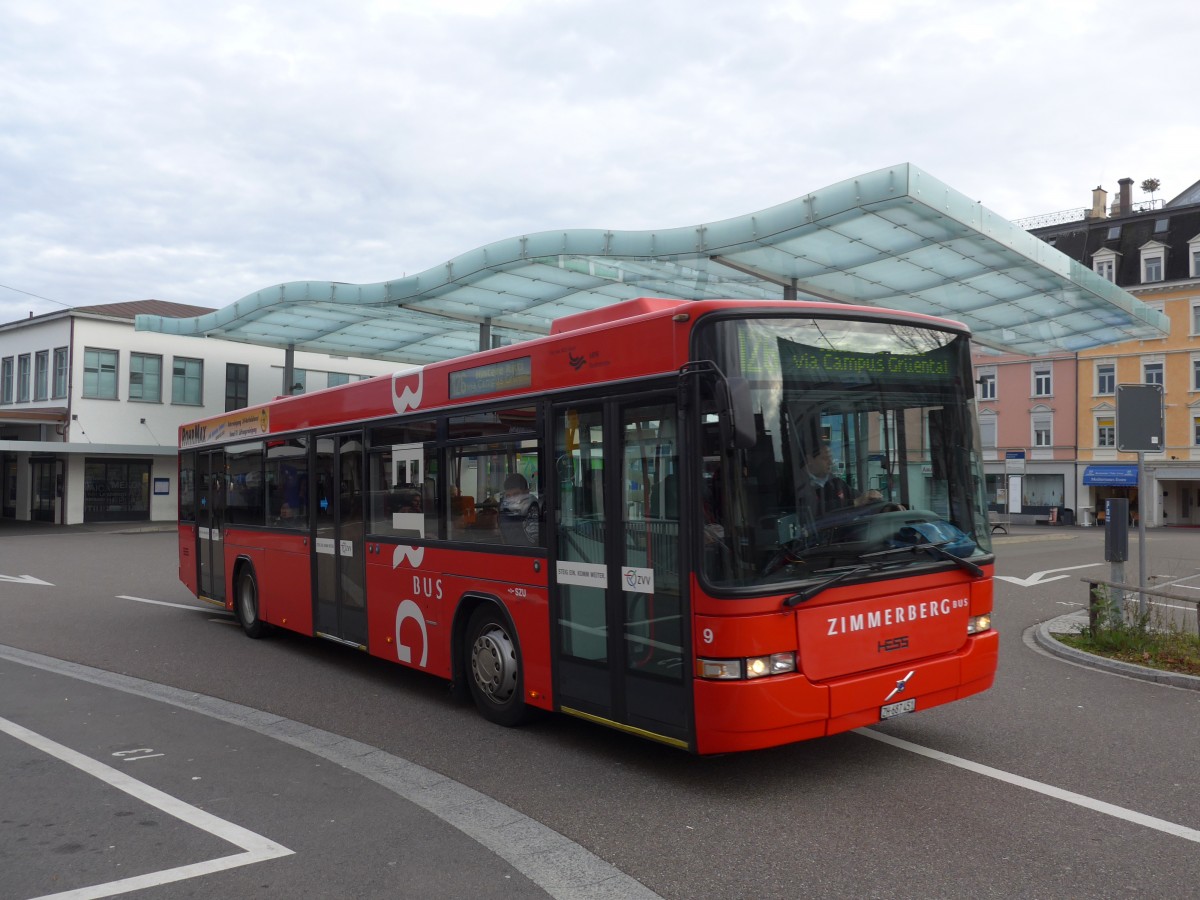 (157'794) - AHW Horgen - Nr. 9/ZH 687'451 - Volvo/Hess am 14. Dezember 2014 beim Bahnhof Wdenswil