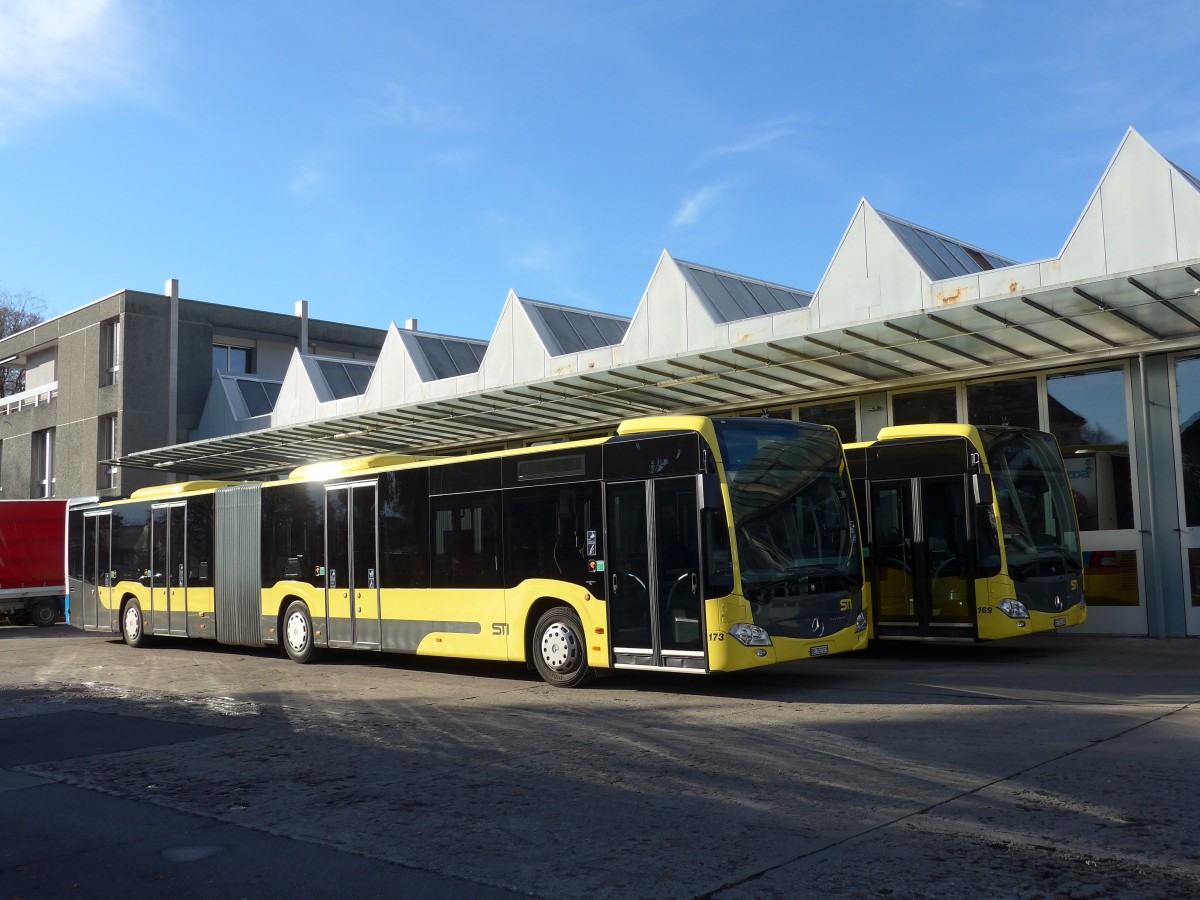 (157'859) - STI Thun - Nr. 173/BE 752'173 - Mercedes am 21. Dezember 2014 in Thun, Garage