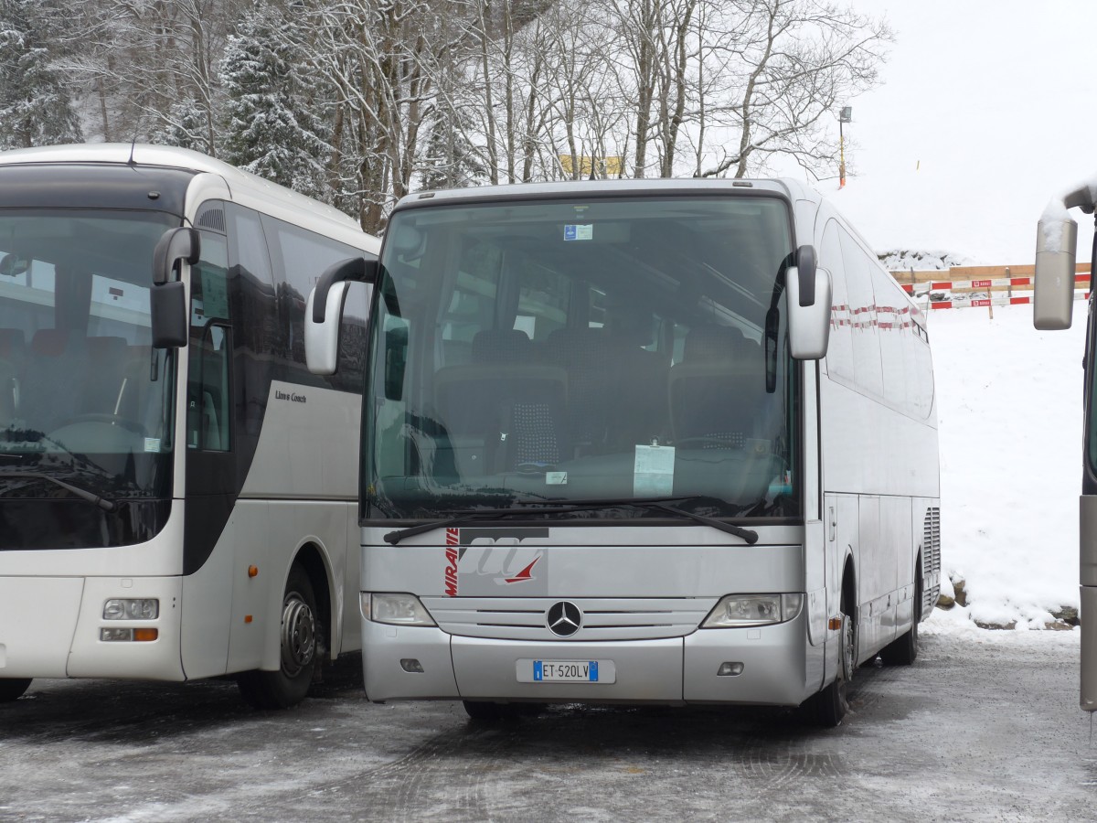 (157'939) - Aus Italien: Mirante, Napoli - ET-520 LV - Mercedes am 26. Dezember 2014 in Engelberg, Titlisbahnen