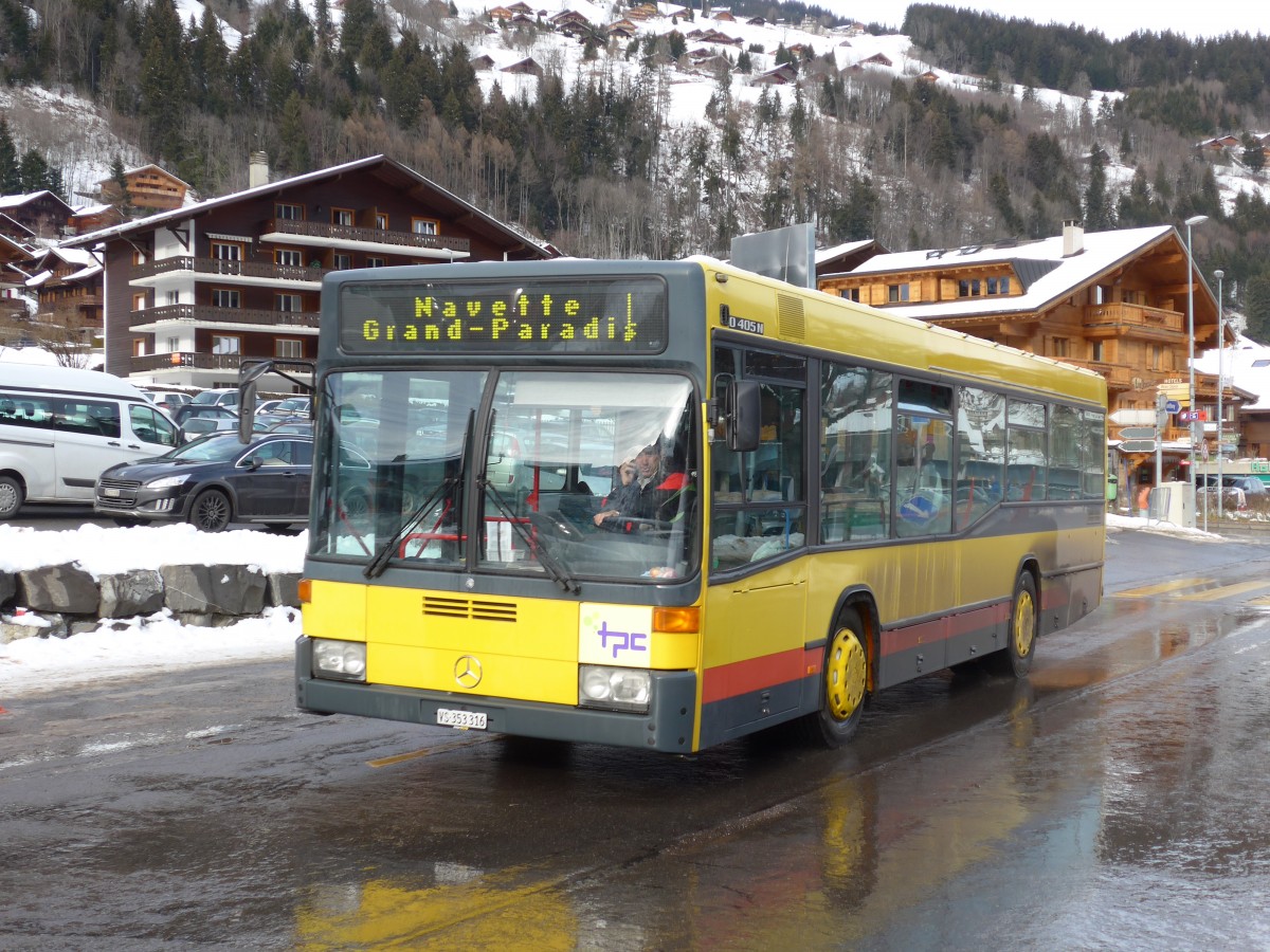 (158'129) - TPC Aigle - Nr. 52/VS 353'316 - Mercedes (ex AAGL Liestal Nr. 52) am 2. Januar 2015 beim Bahnhof Champry