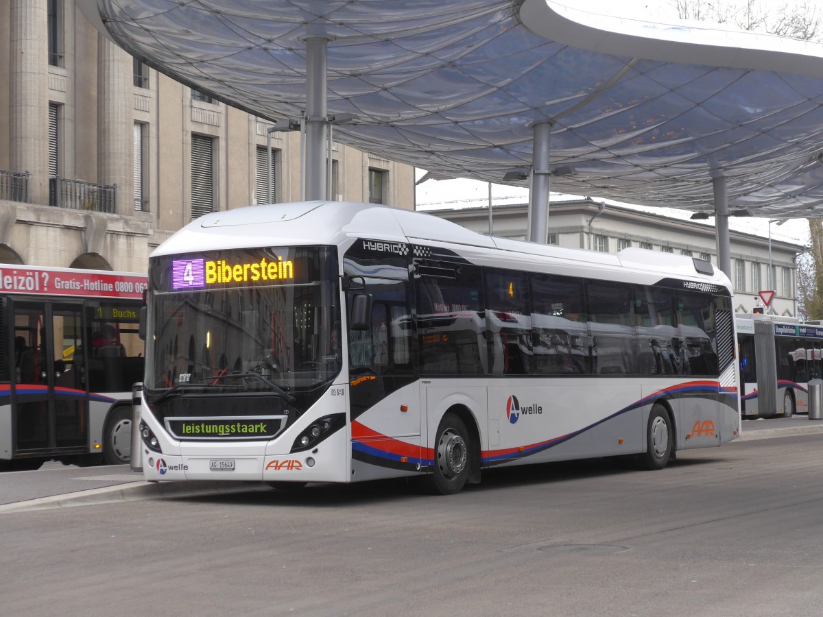 (158'595) - AAR bus+bahn, Aarau - Nr. 49/AG 15'649 - Volvo am 4. Februar 2015 beim Bahnhof Aarau