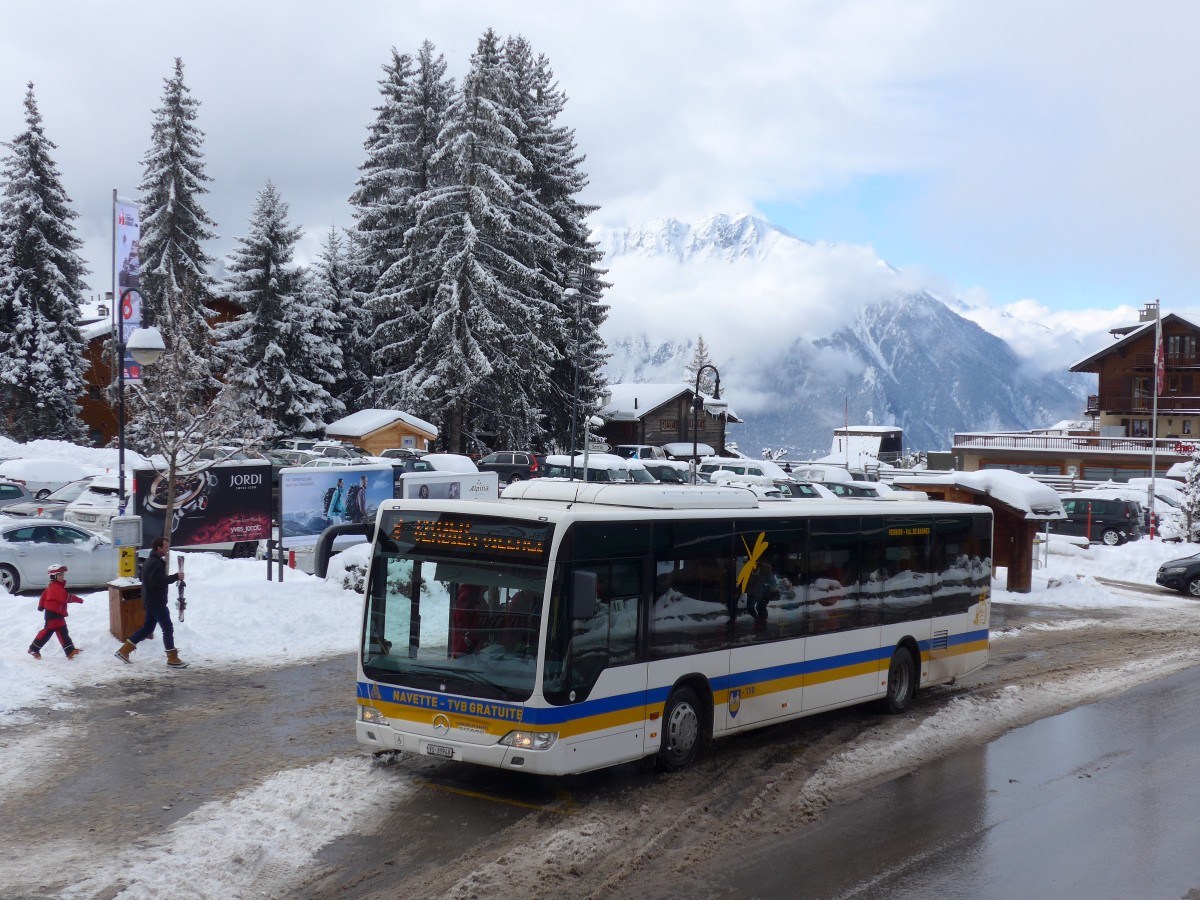 (158'831) - TMR Martigny - Nr. 106/VS 89'948 - Mercedes am 22. Februar 2015 in Verbier, Parking Ermitage