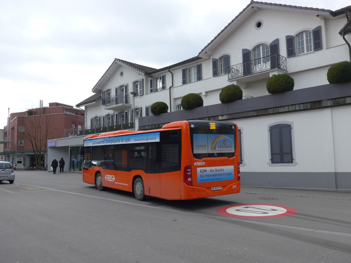 (158'936) RBS Worblaufen - Nr. 217/BE 800'217 - Mercedes am 2. Mrz 2015 beim Bahnhof Lyss