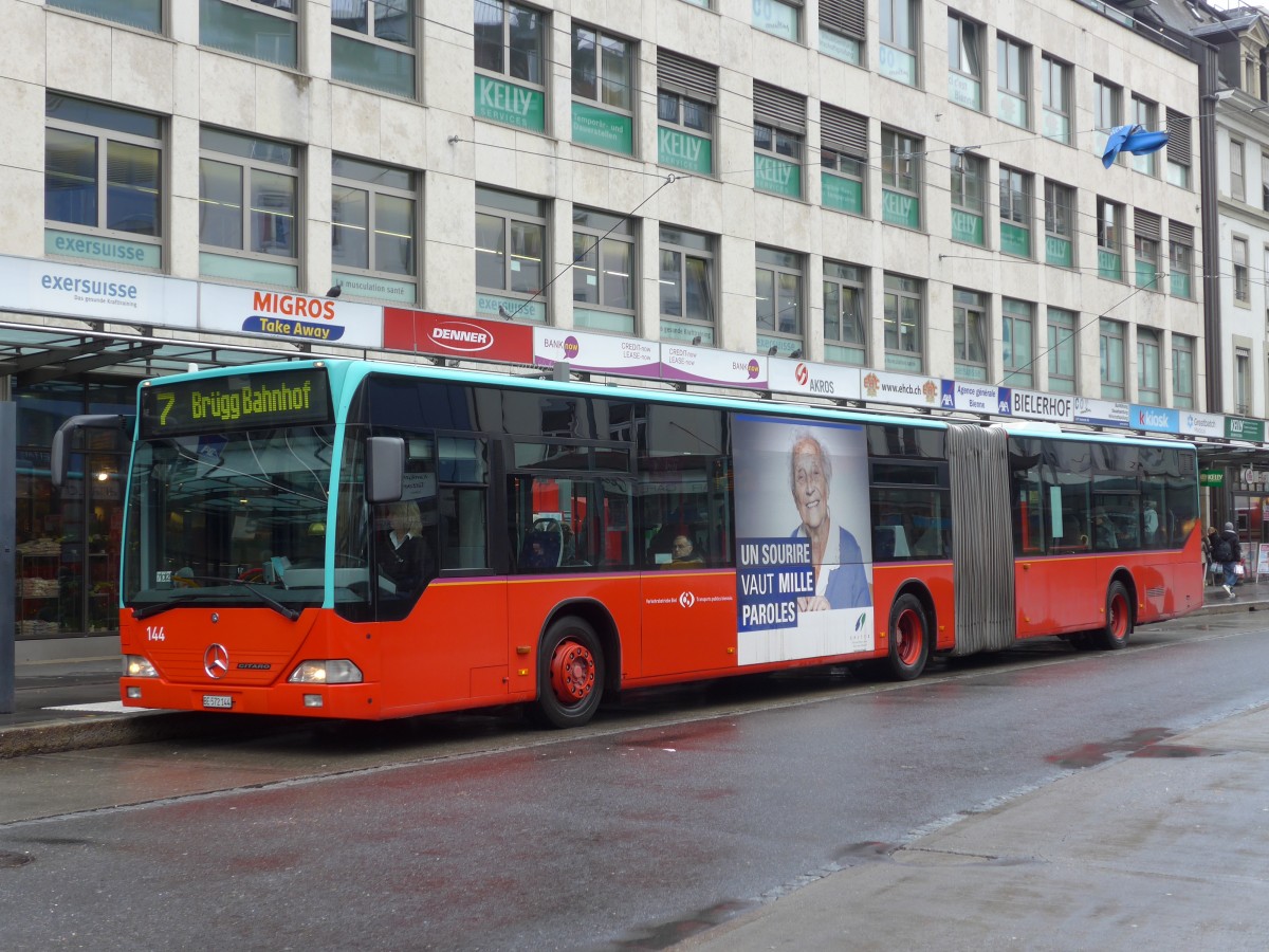 (158'963) - VB Biel - Nr. 144/BE 572'144 - Mercedes am 2. Mrz 2015 in Biel, Guisanplatz