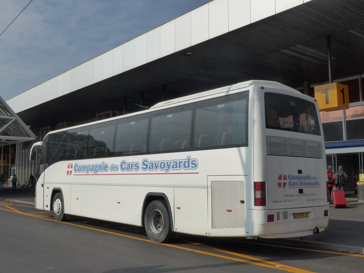 (159'075) - Aus Frankreich: Compagnie des Cars Savoyards, Giettaz - 4575 PE 33 - Hispano am 14. Mrz 2015 in Genve, Aroport