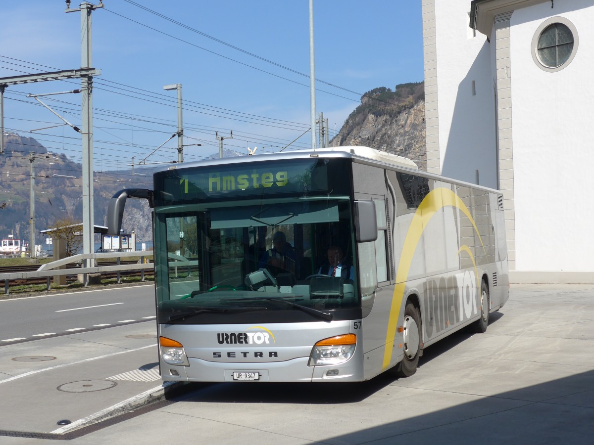 (159'314) - AAGU Altdorf - Nr. 57/UR 9347 - Setra am 18. Mrz 2015 in Flelen, Hauptplatz