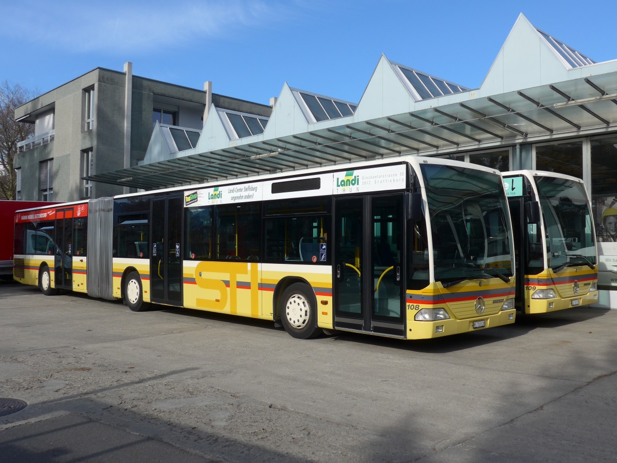 (159'902) - STI Thun - Nr. 108/BE 700'108 - Mercedes am 12. April 2015 in Thun, Garage