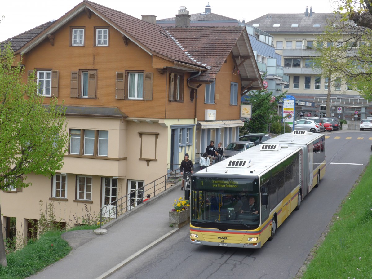 (160'014) - STI Thun - Nr. 121/BE 700'121 - MAN am 25. April 2015 in Spiez, Seestrasse