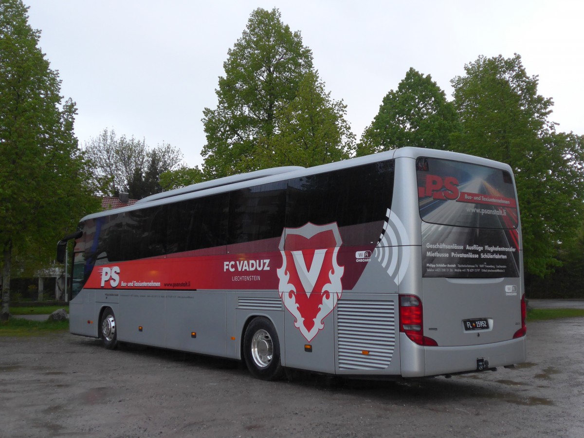 (160'160) - Aus Liechtenstein: Schdler, Triesenberg - FL 15'952 - Setra am 2. Mai 2015 in Thun, Lachenwiese