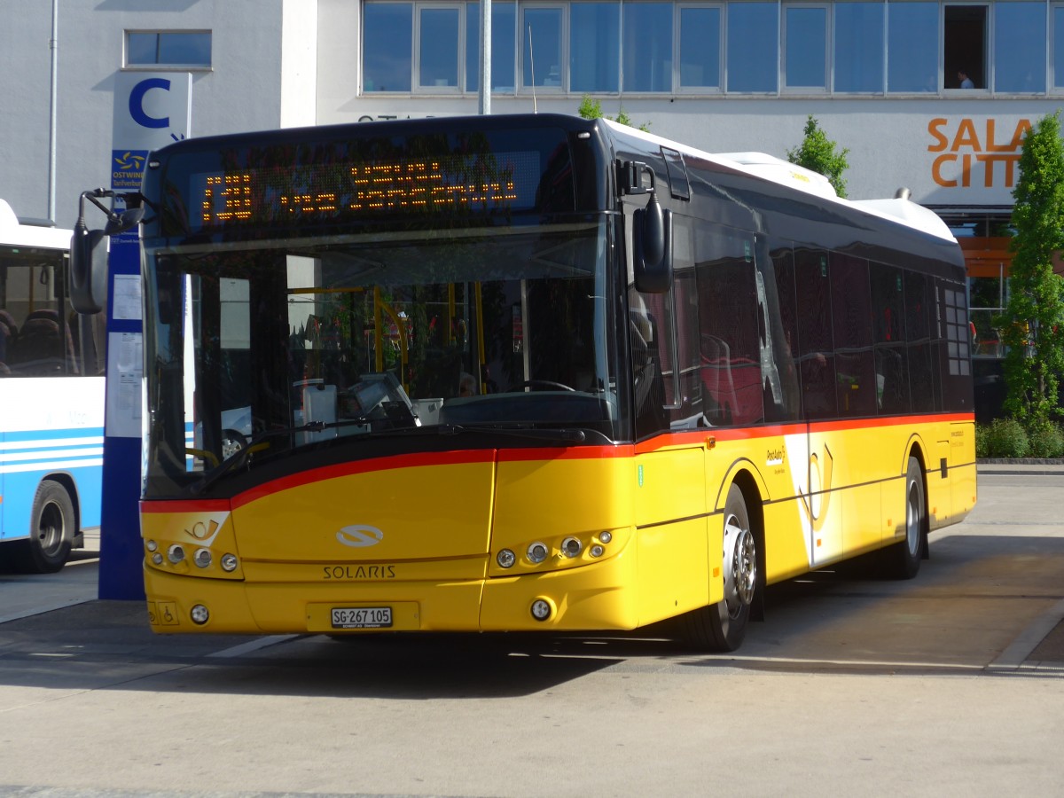 (160'177) - Schmidt, Oberbren - SG 267'105 - Solaris am 8. Mai 2015 beim Bahnhof Wil