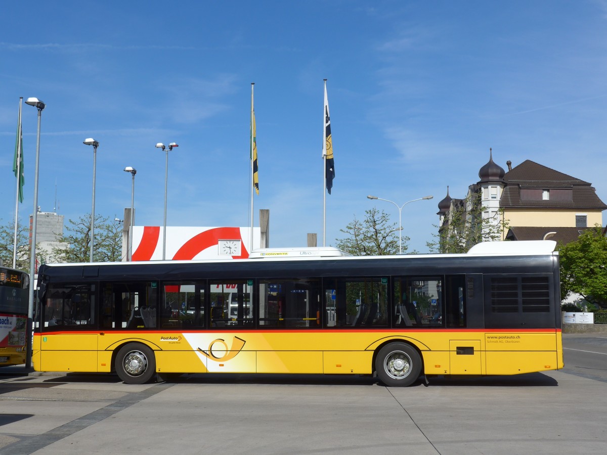 (160'182) - Schmidt, Oberbren - SG 267'104 - Solaris am 8. Mai 2015 beim Bahnhof Wil