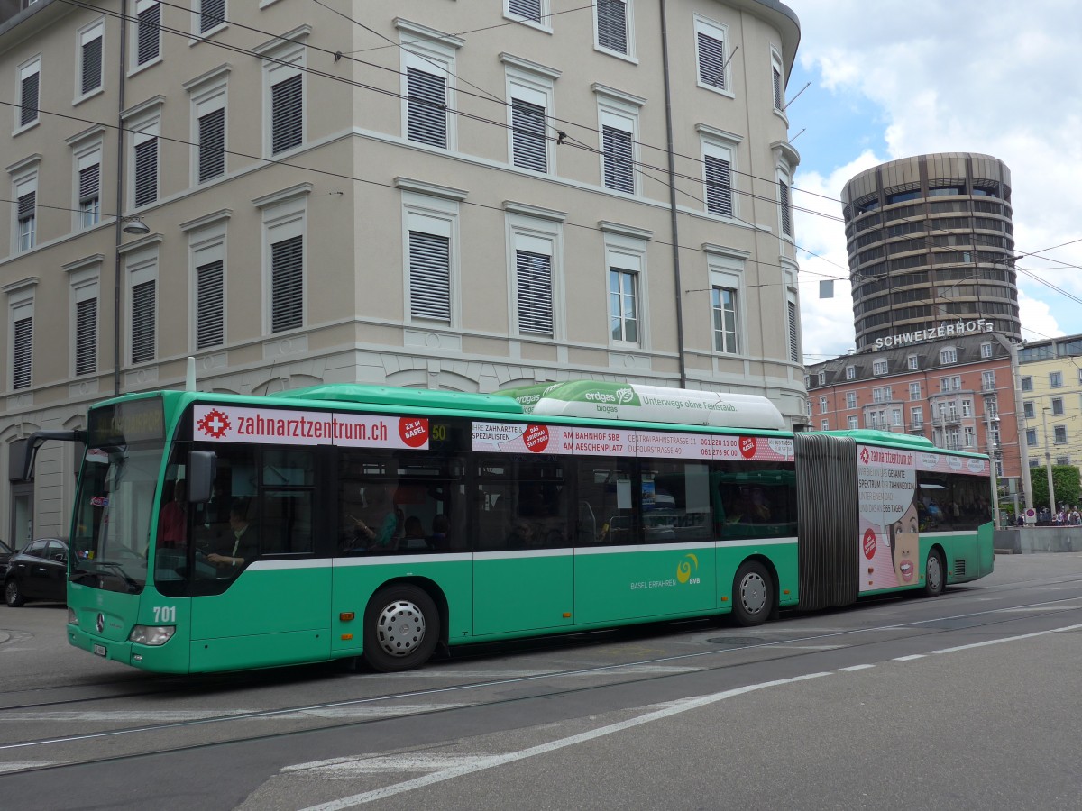 (160'537) - BVB Basel - Nr. 701/BS 6660 - Mercedes am 17. Mai 2015 beim Bahnhof Basel