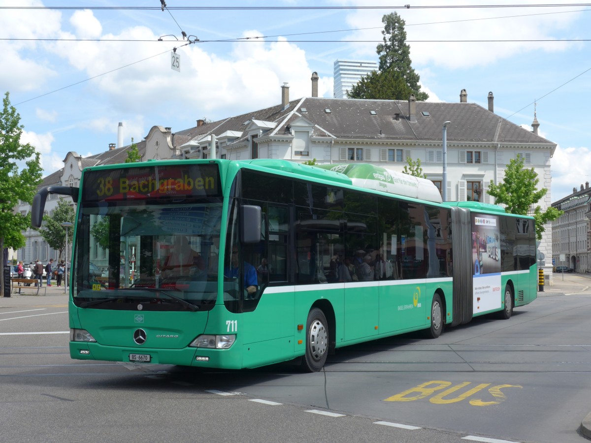 (160'547) - BVB Basel - Nr. 711/BS 6670 - Mercedes am 17. Mai 2015 in Basel, Wettsteinplatz