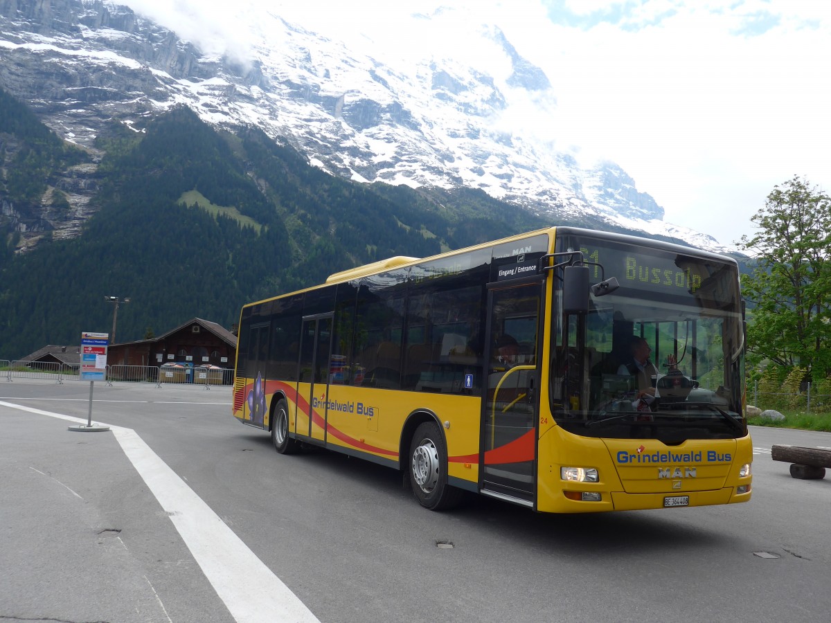 (161'025) - AVG Grindelwald - Nr. 24/BE 364'408 - MAN/Gppel am 25. Mai 2015 beim Bahnhof Grindelwald