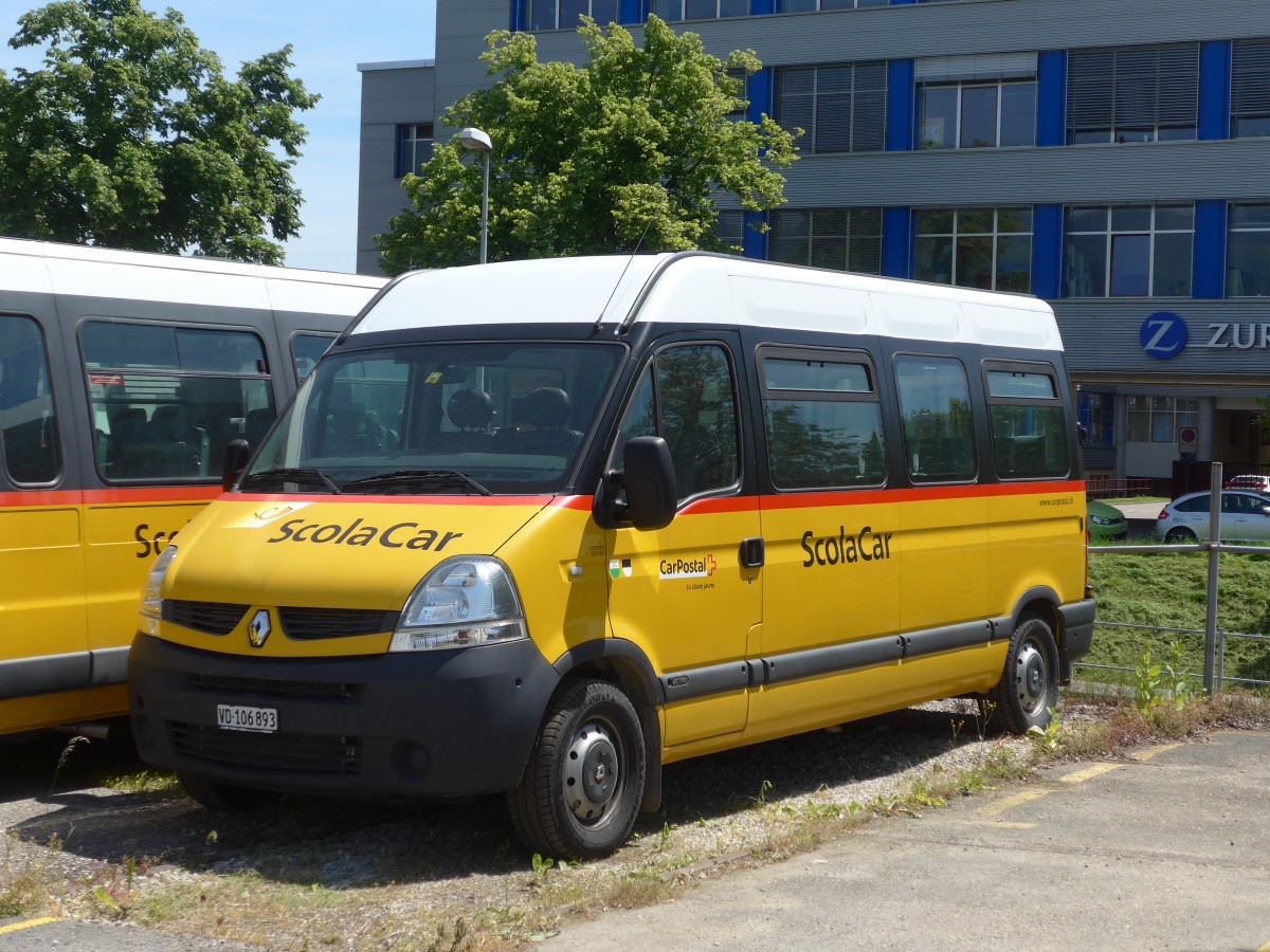 (161'277) - CarPostal Ouest - VD 106'893 - Renault am 28. Mai 2015 in Yverdon, Garage